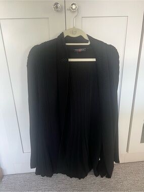 Black Pleated Open Cardigan Jacket